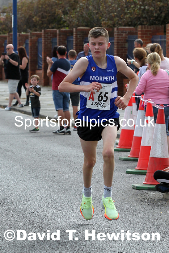 Boys under-15s 2021 Northern 6 and 4 Stage and Young Athletes Road Relays, Redcar. Photo: David T. Hewitson/Sports for All Pics